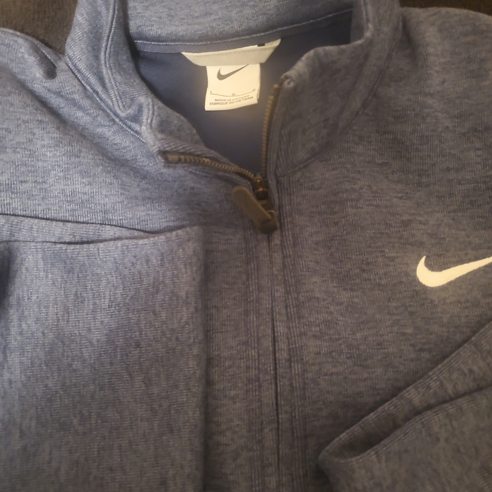 Nike Heathered Navy 3/4 Zip Jacket with Pockets.